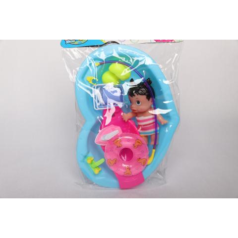 Игрушка кукла с ванной